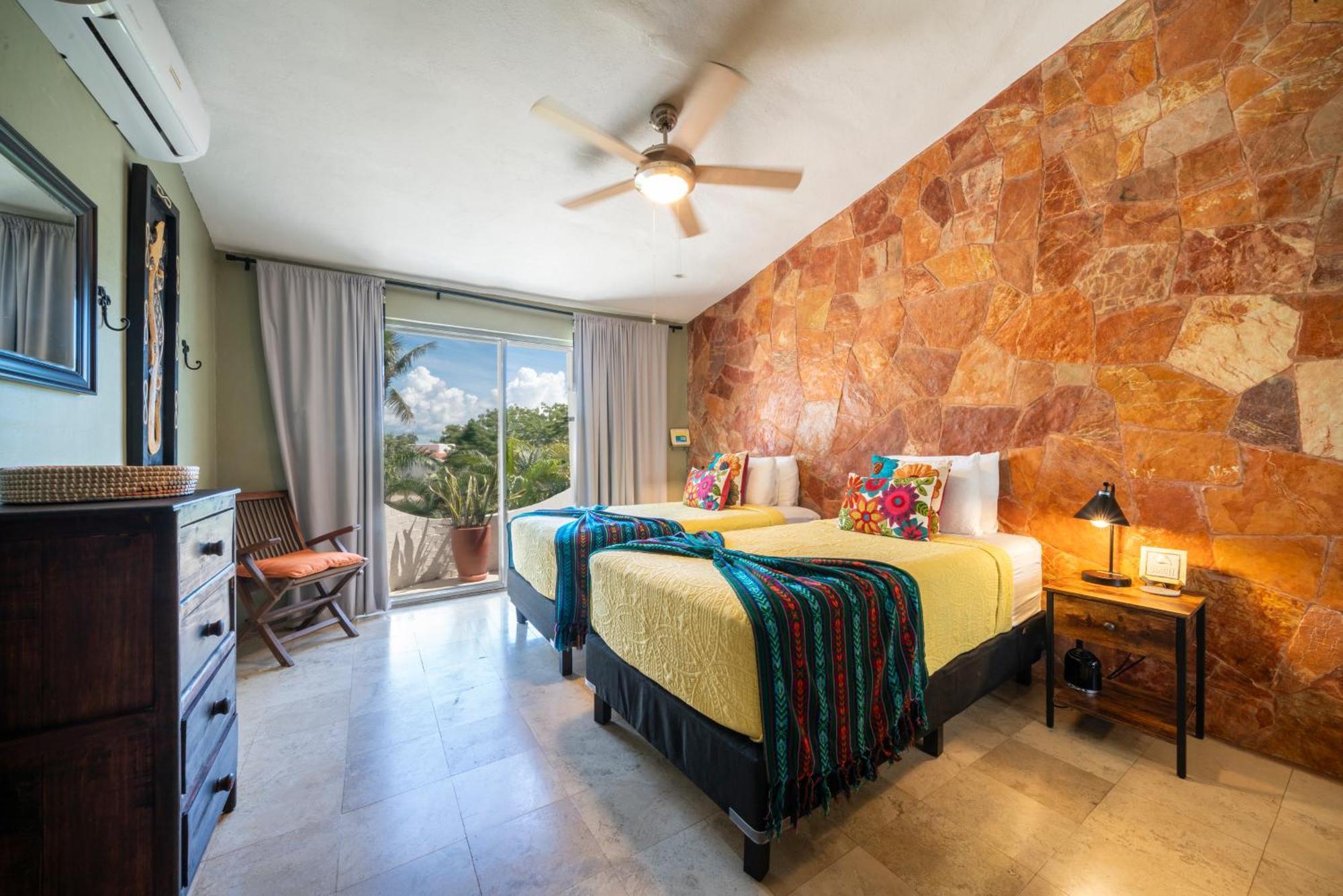 Apartamento Spacious 2 Bedroom In Playacar Ii - At Rosa Blanca - Sueno